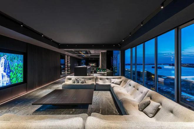th Floor比利时开元棋牌The Fif(图6)